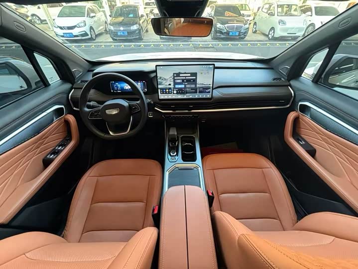 Geely Okavango L 2024 2024款 2.0T DCT旗舰型