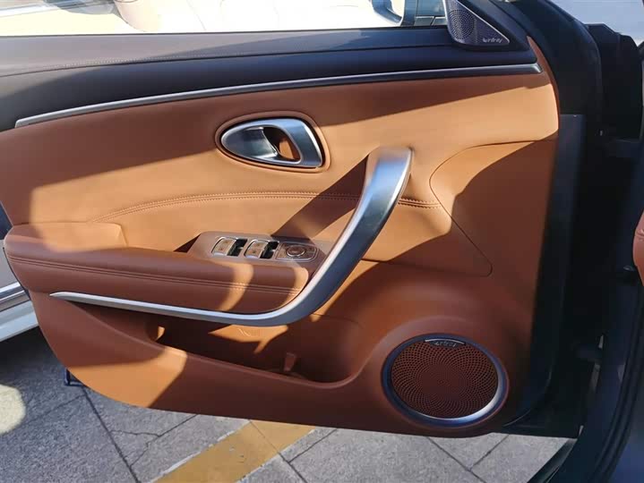 Ora Lightning Cat (07) 2022 2022款 555km 尊贵版