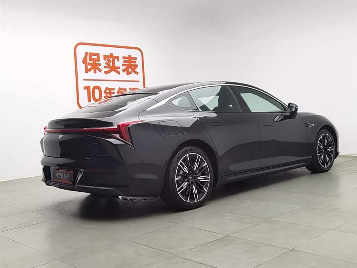 Hozon S 2022 2022款 增程版 1160km 后驱中版