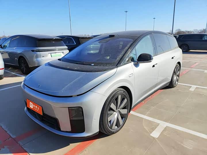 LiXiang i8 2025 2025款 标准版