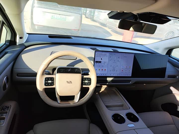 LiXiang i8 2025 2025款 标准版