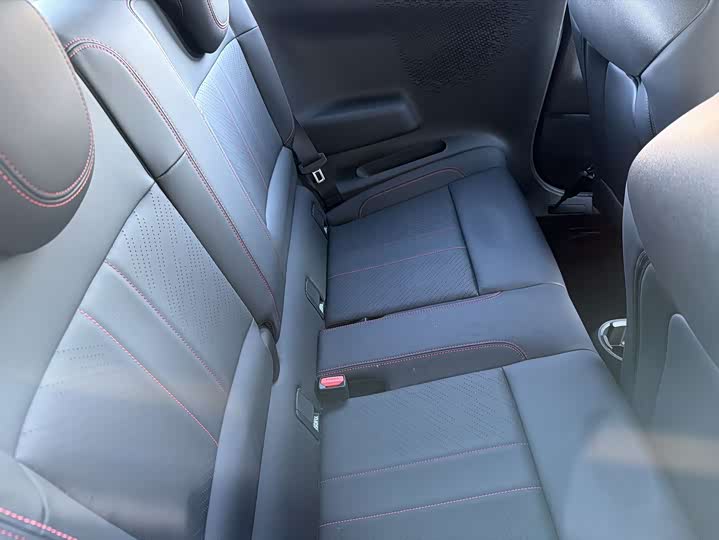 Mini Cooper 2024 2024款 452km COOPER SE 赛车手