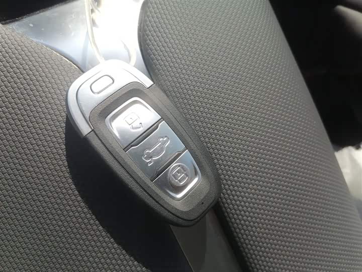 Hongqi E-QM5 2024 2024款 500km 出行版