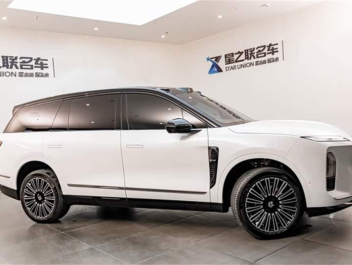 Nio ES8 2026 2026款 六座行政豪华版