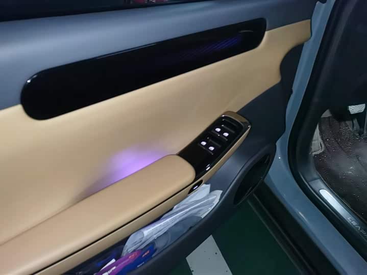 Leapmotor C01 2024 2024款 纯电 525尊享版