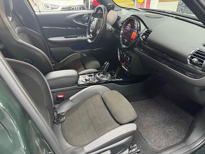 Mini Clubman JCW 2021 2021款 2.0T JOHN COOPER WORKS