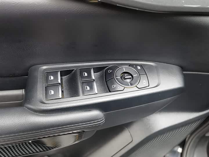 Ford Ranger 2023 2023款 探迹四驱自动版 汽油