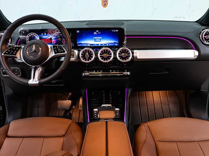 Mercedes-Benz GLB-Class 2025 2025款 GLB 220 4MATIC