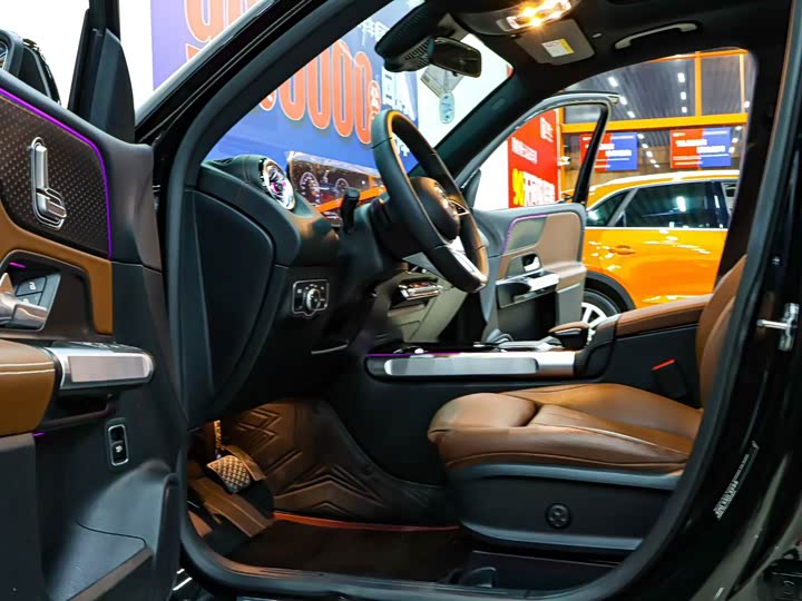 Mercedes-Benz GLB-Class 2025 2025款 GLB 220 4MATIC