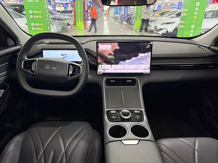 Geely Galaxy L6 2025 2025款 EM-i 140km 星舰版