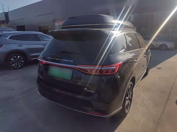 BYD Song Max Hybrid 2022 2022款 DM-i 105KM 行政版