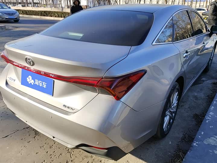 Toyota Avalon 2024 2024款 双擎 2.0L 豪华版