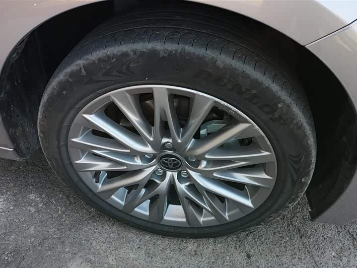 Toyota Avalon 2024 2024款 双擎 2.0L 豪华版