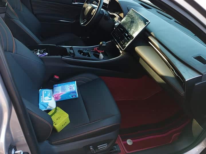 Toyota Avalon 2024 2024款 双擎 2.0L 豪华版