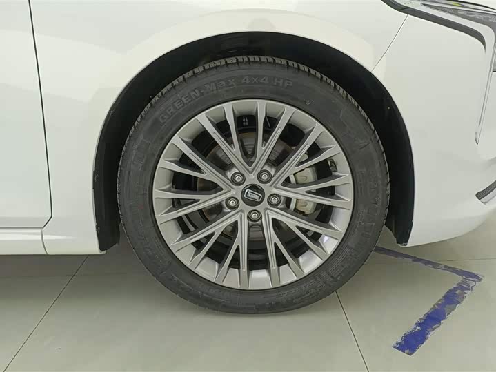 Bestune B70 2025 2025款 龙耀版 1.5T 欢享型