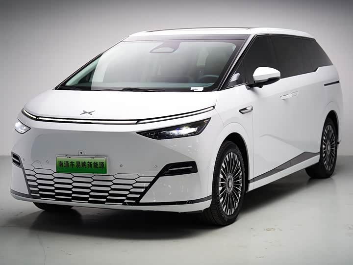 XPeng X9 2025 2025款 纯电 740超长续航 Max