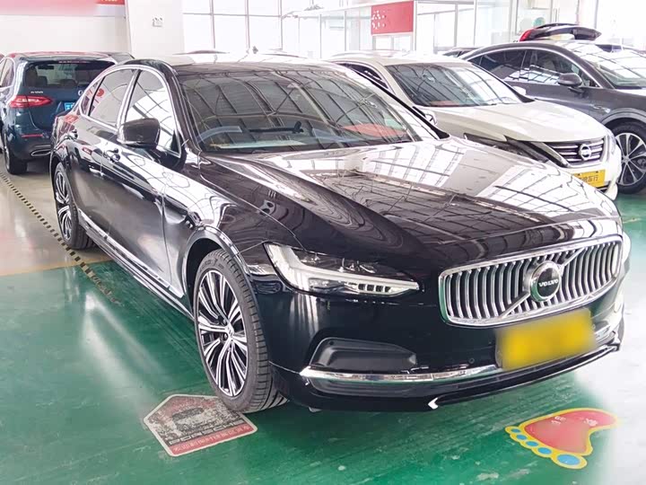Volvo S90 2025 2025款 B5 智远豪华版