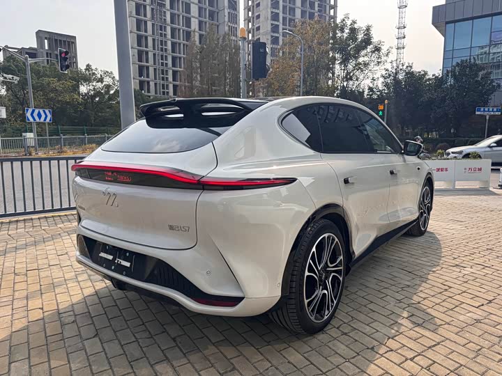 IM motors LS7 2025 2025款 焕新版 Ultra