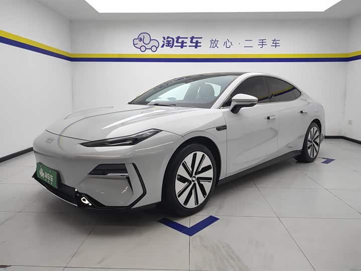 Geely Galaxy E8 2024 2024款 550km 后驱MAX