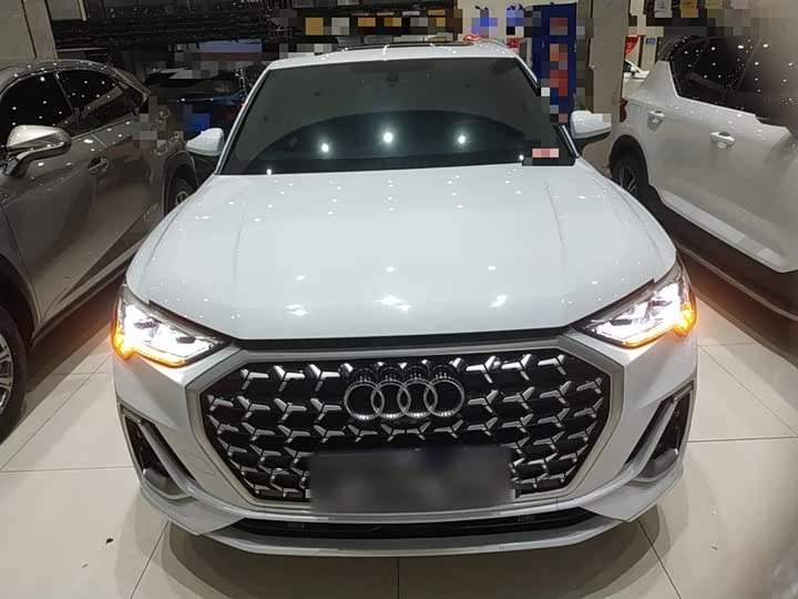 Audi Q3 2024 2024款 35 TFSI 时尚动感型