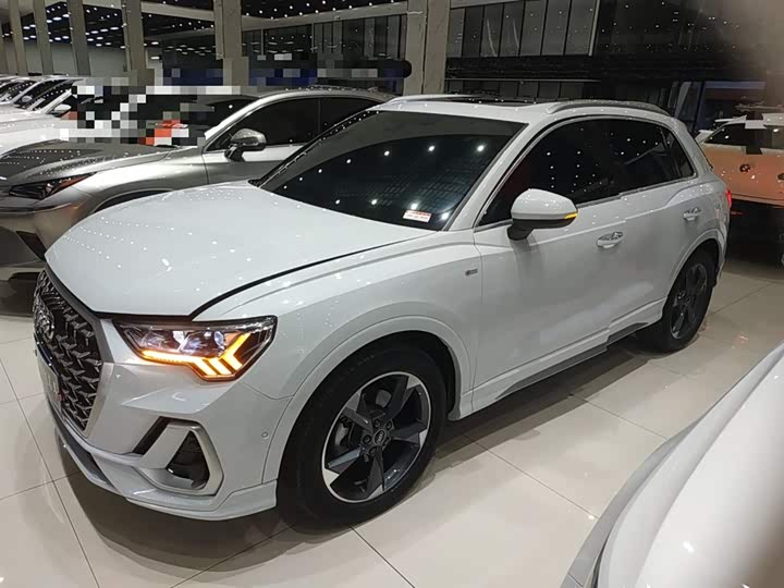 Audi Q3 2024 2024款 35 TFSI 时尚动感型