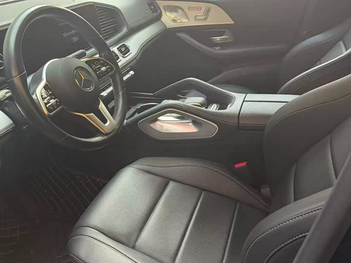 Mercedes-Benz GLE-Class Coupe 2022 2022款 GLE 450 4MATIC 轿跑SUV 时尚型