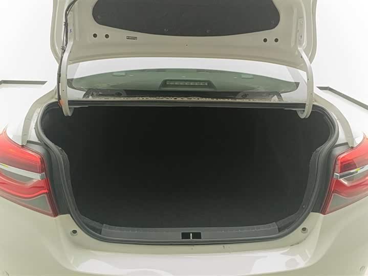 Toyota Vios 2022 2022款 1.5L 20周年纪念版