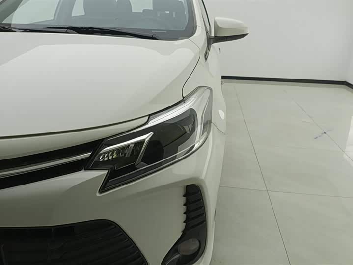 Toyota Vios 2022 2022款 1.5L 20周年纪念版
