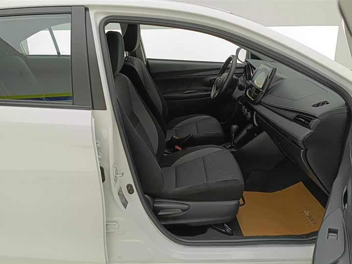 Toyota Vios 2022 2022款 1.5L 20周年纪念版