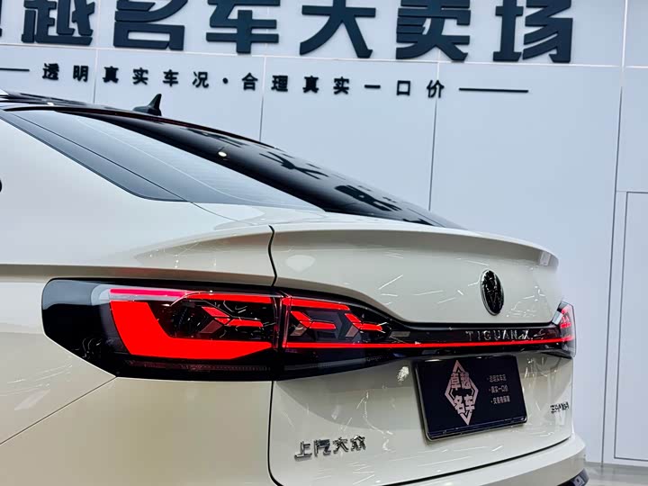 Volkswagen Tiguan X 2022 2022款 330TSI 两驱旗舰版