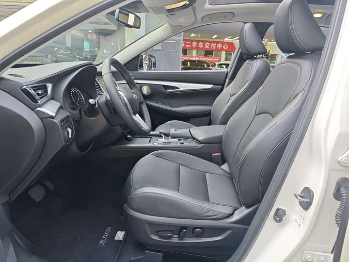 Infiniti QX50 2024 2024款 2.0T 四驱豪华版