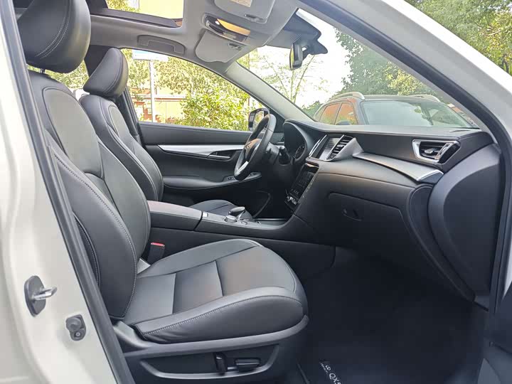 Infiniti QX50 2024 2024款 2.0T 四驱豪华版