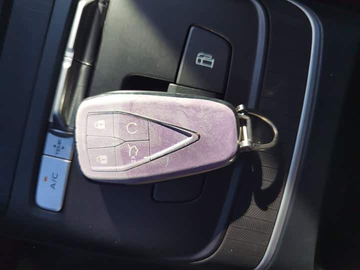 Changan Eado EV 2025 2025款 智慧新蓝鲸 145KM 高能版