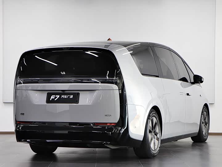 LiXiang Mega 2025 2025款 Home 家庭特别版