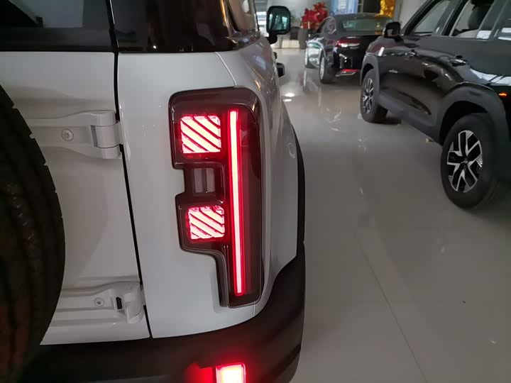 BAIC Beijing BJ40 Hybrid 2025 2025款 进阶版