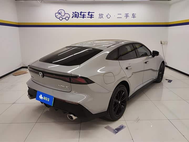 Changan UNI-V Hybrid 2023 2023款 智电iDD 1.5T 113km智酷型