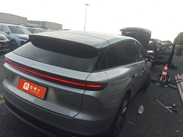 LiXiang i6 2025 2025款 两驱标准版