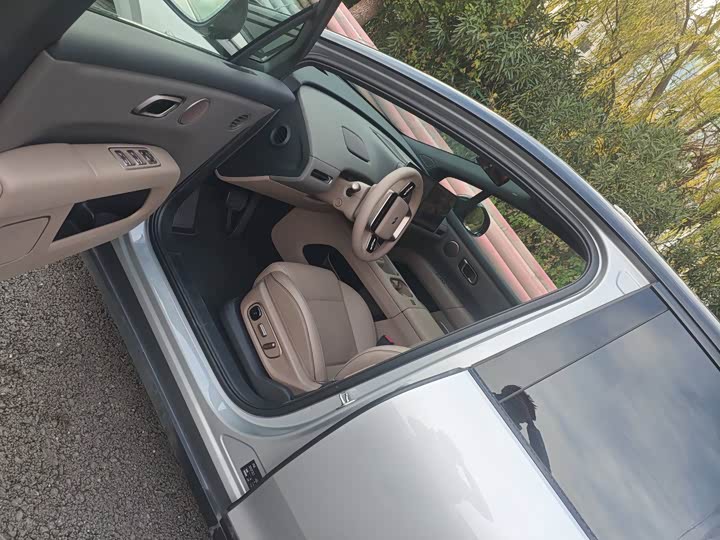 LiXiang i6 2025 2025款 两驱标准版