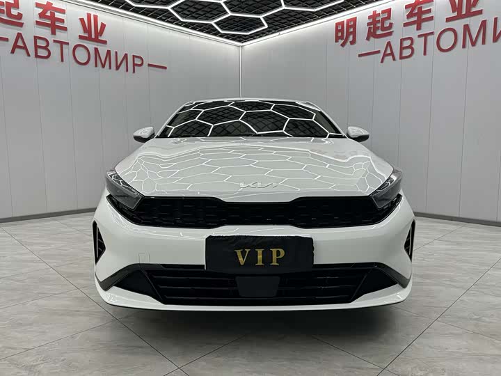 Kia K3 2023 2023款 1.5L CVT豪华版