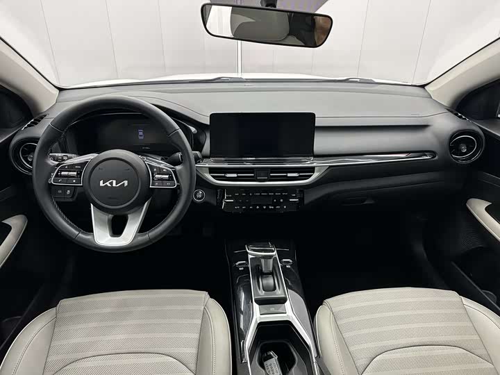 Kia K3 2023 2023款 1.5L CVT豪华版