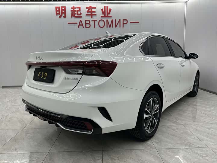 Kia K3 2023 2023款 1.5L CVT豪华版