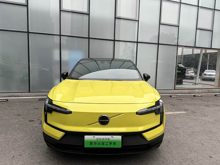 Volvo EX30 2025 2025款 后驱长续航版 Ultra