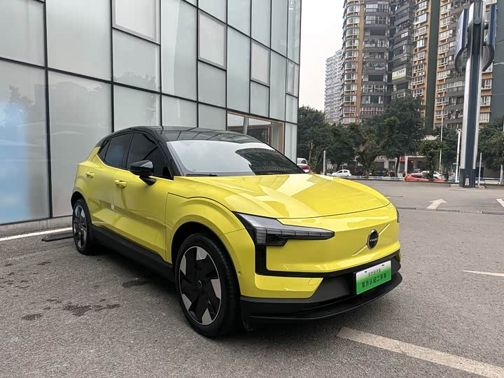 Volvo EX30 2025 2025款 后驱长续航版 Ultra