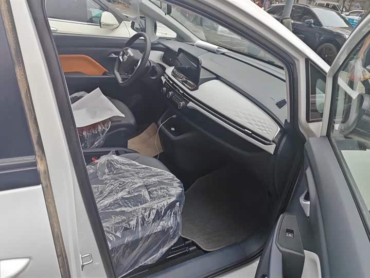 Bestune NAT 2023 2023款 PRO 舒享出行加长换电版 401km