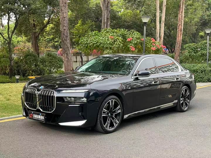 BMW 7 Series 2023 2023款 740Li 领先型 M运动套装