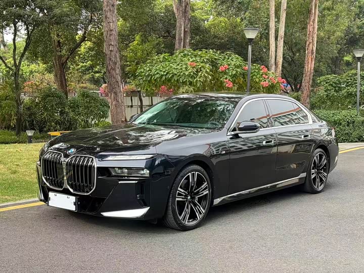 BMW 7 Series 2023 2023款 740Li 领先型 M运动套装