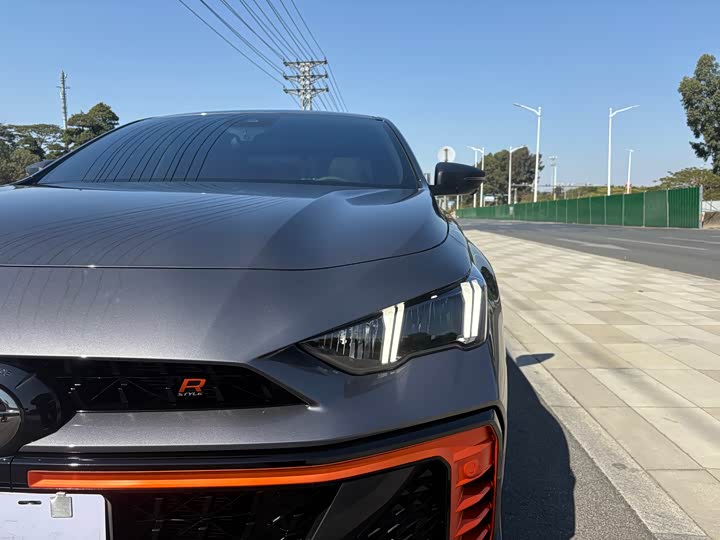 GAC Trumpchi Empow R 2025 2025款 270T DCT 影豹R-Style劲享版