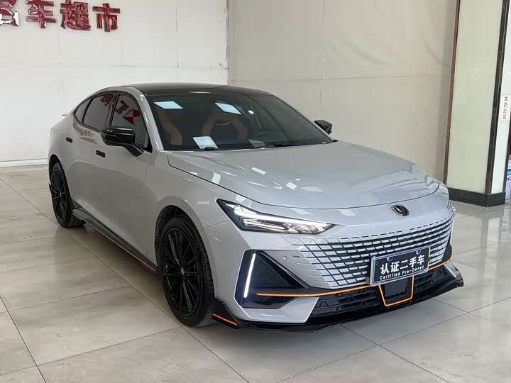 Changan UNI-V 2025 2025款 1.5T 500Bar高能运动版