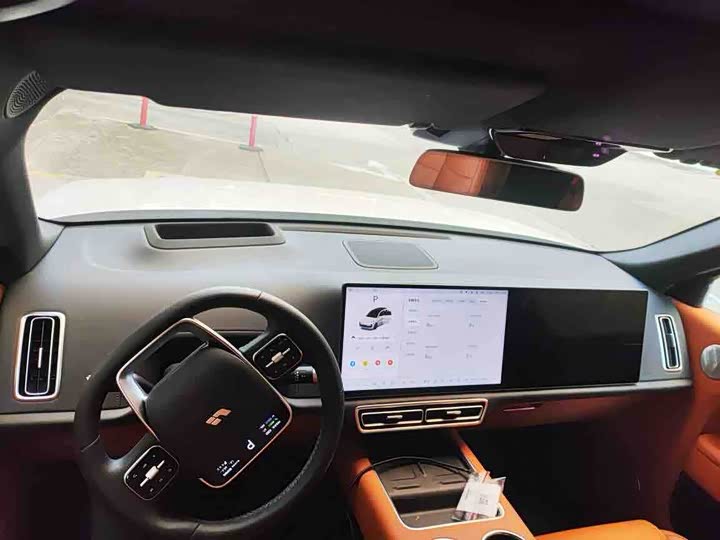 LiXiang L8 2025 2025款 Max 智能焕新版