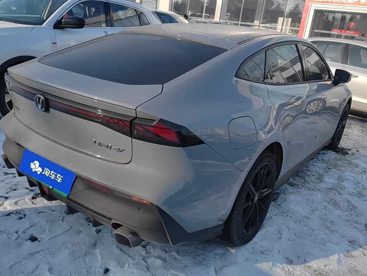 Changan UNI-V Hybrid 2023 2023款 智电iDD 1.5T 113km智趣型（飞快版）